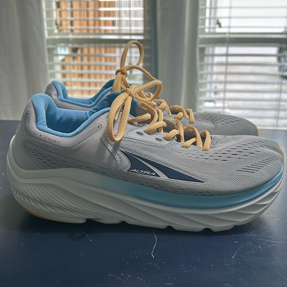 Altra Via Olympus
